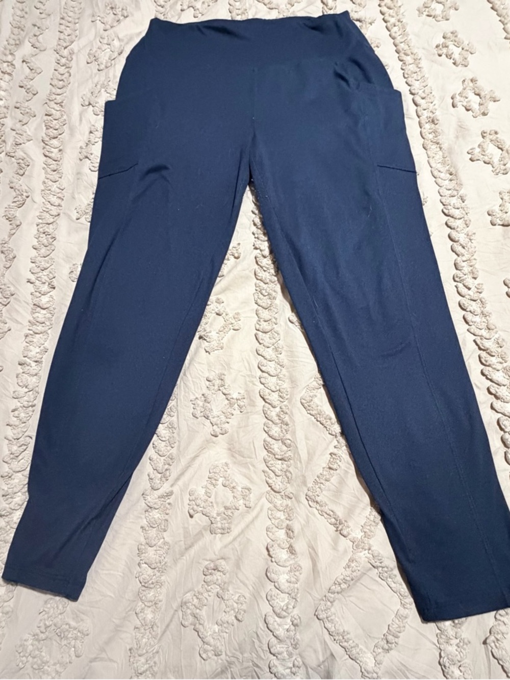 Zenana Outfitters Navy Blue Leggings with Side Pockets